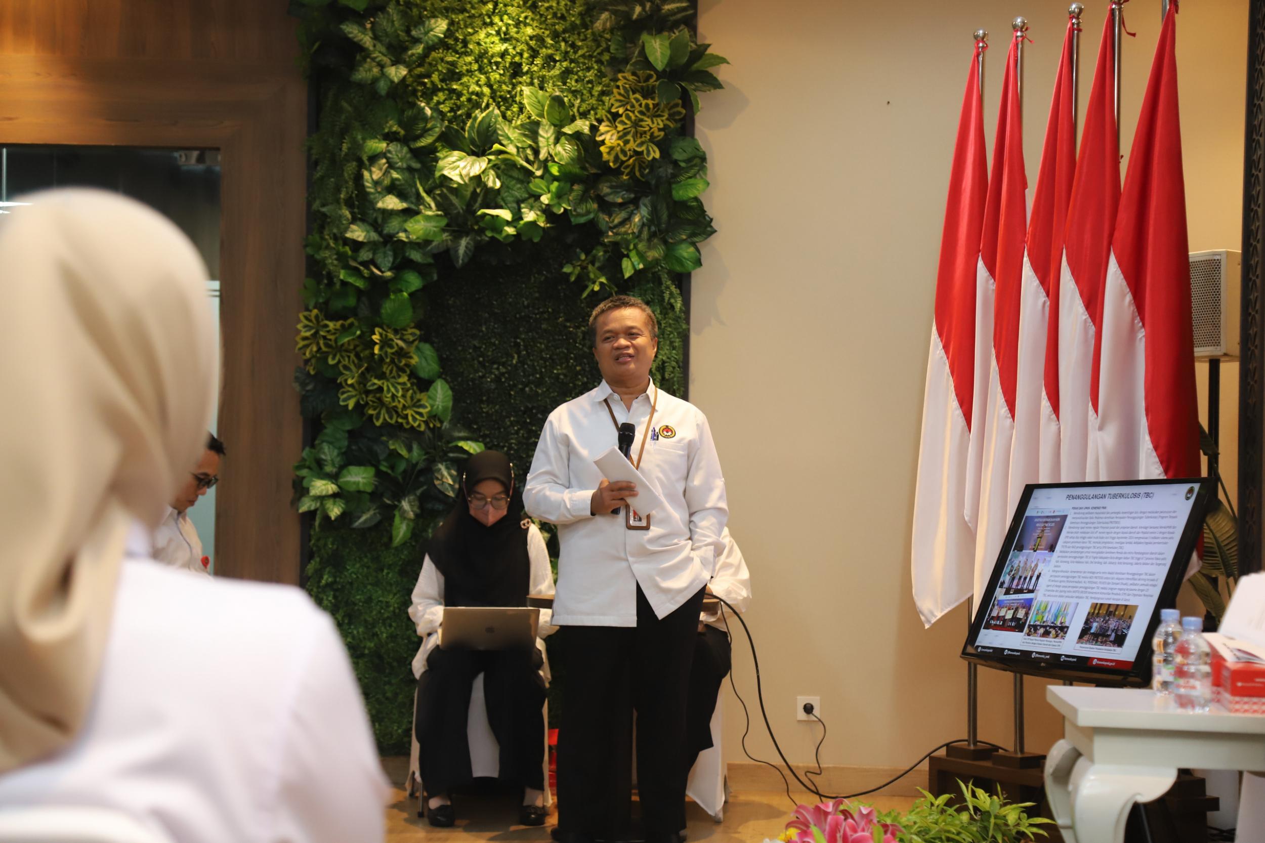 Plt. Deputi Budiono Paparkan Tiga Isu Kesehatan Terkini di Deputy Meet the Press